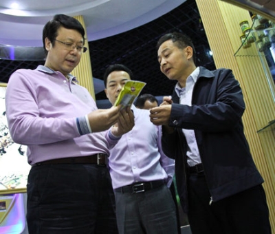 九江市委常委、副市長趙玉剛蒞臨仙客來公司調研