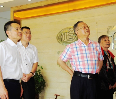 推進(jìn)農(nóng)業(yè)發(fā)展抓好生產(chǎn)落實(shí)，仙客來(lái)因?yàn)樗牡絹?lái)備受鼓舞！