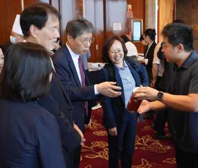 中韓地方政府交流研討會 仙客來靈芝受邀參加 —展現(xiàn)中華靈芝文化 增進中韓友好交流